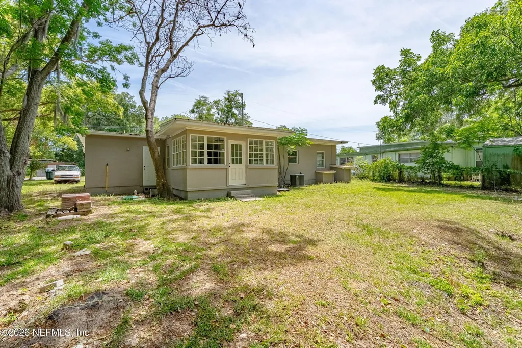 422 Tabor Drive W Jacksonville FL 32216