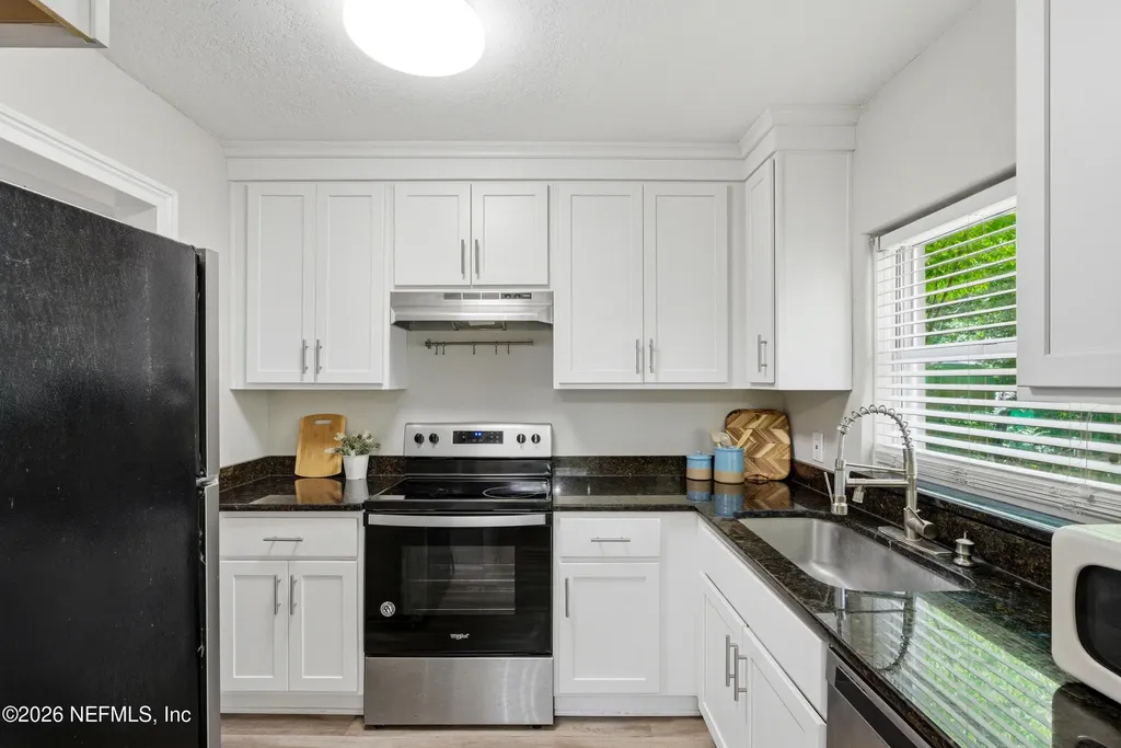 422 Tabor Drive W Jacksonville FL 32216