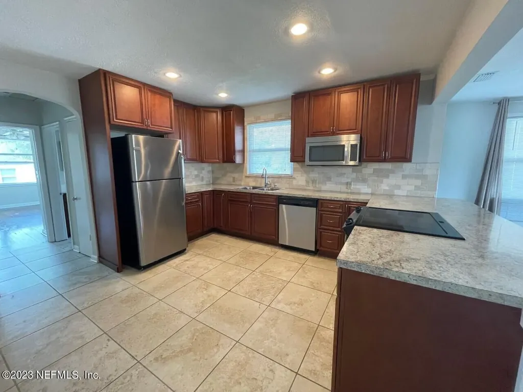 1274 Belmont Terrace Jacksonville FL 32207