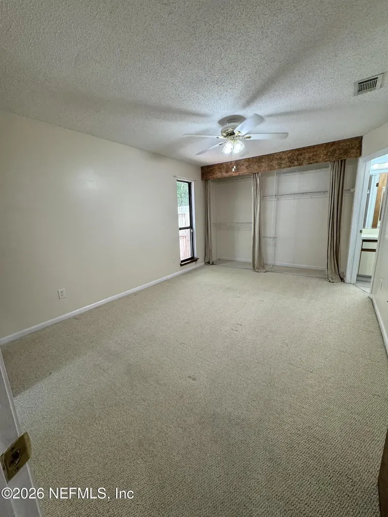 8550 Goldeneye Lane Jacksonville FL 32217