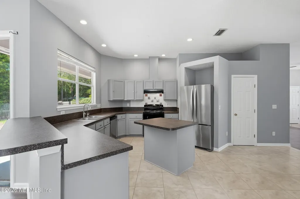 7735 Ortega Bluff Parkway Jacksonville FL 32244