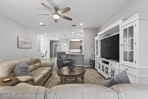 872 Brown Bear Run St. Johns FL 32259