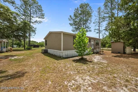 100 Vivian Drive Palatka FL 32177