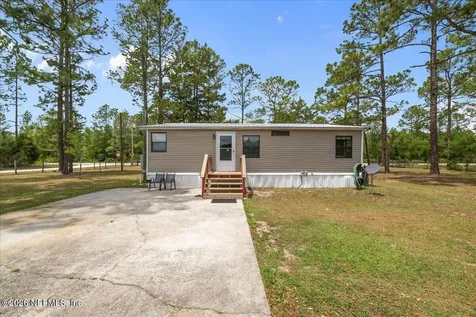 100 Vivian Drive Palatka FL 32177