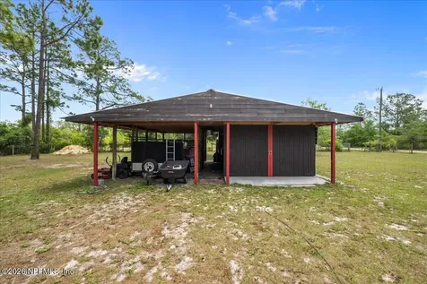 100 Vivian Drive Palatka FL 32177