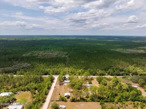 100 Vivian Drive Palatka FL 32177