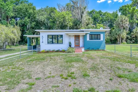 514 Mulholland Palatka FL 32177