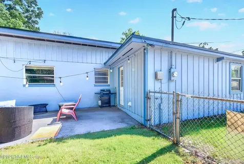 1629 Louvre Drive Jacksonville FL 32221