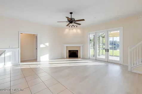813 W American Eagle Drive St. Augustine FL 32092