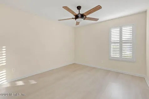 813 W American Eagle Drive St. Augustine FL 32092