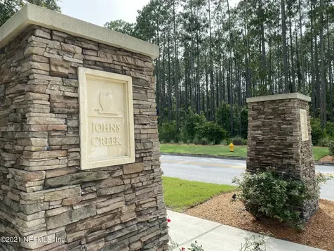 813 W American Eagle Drive St. Augustine FL 32092