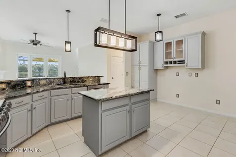 813 W American Eagle Drive St. Augustine FL 32092