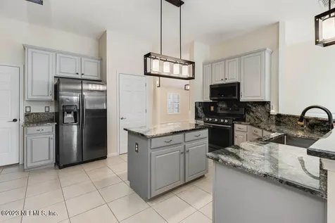 813 W American Eagle Drive St. Augustine FL 32092