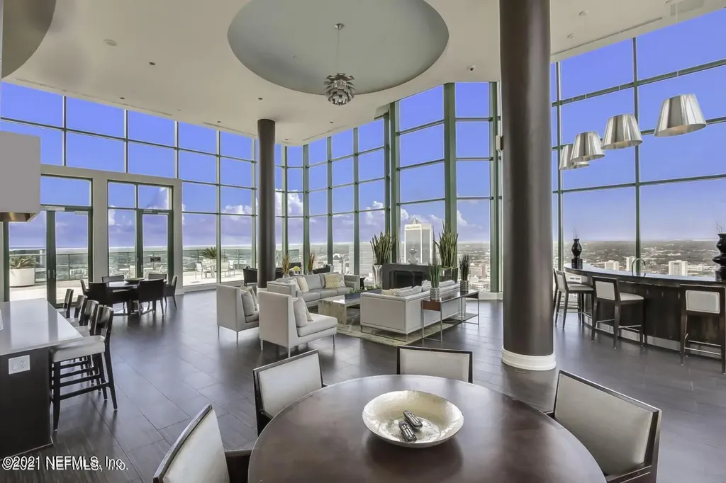1431 Riverplace Boulevard Jacksonville FL 32207