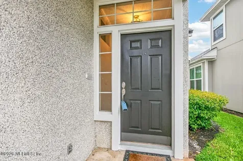 522 Selva Lakes Circle Atlantic Beach FL 32233