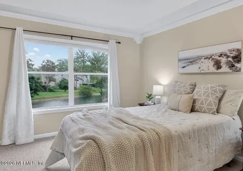 522 Selva Lakes Circle Atlantic Beach FL 32233