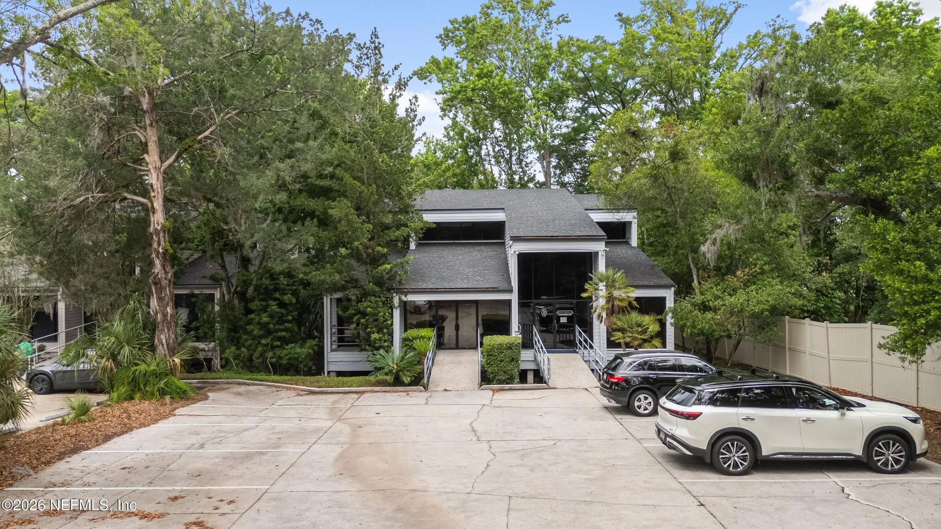 8810 Goodbys Executive Drive Jacksonville FL 32217