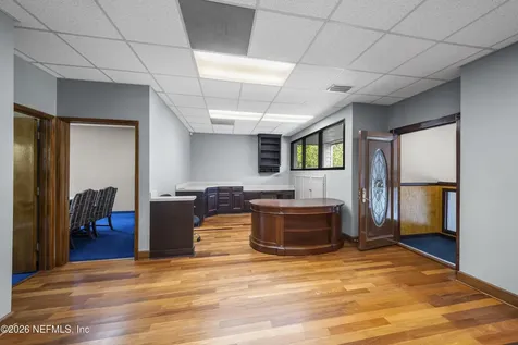 8810 Goodbys Executive Drive Jacksonville FL 32217