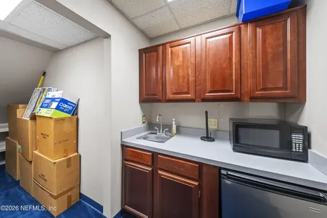 8810 Goodbys Executive Drive Jacksonville FL 32217