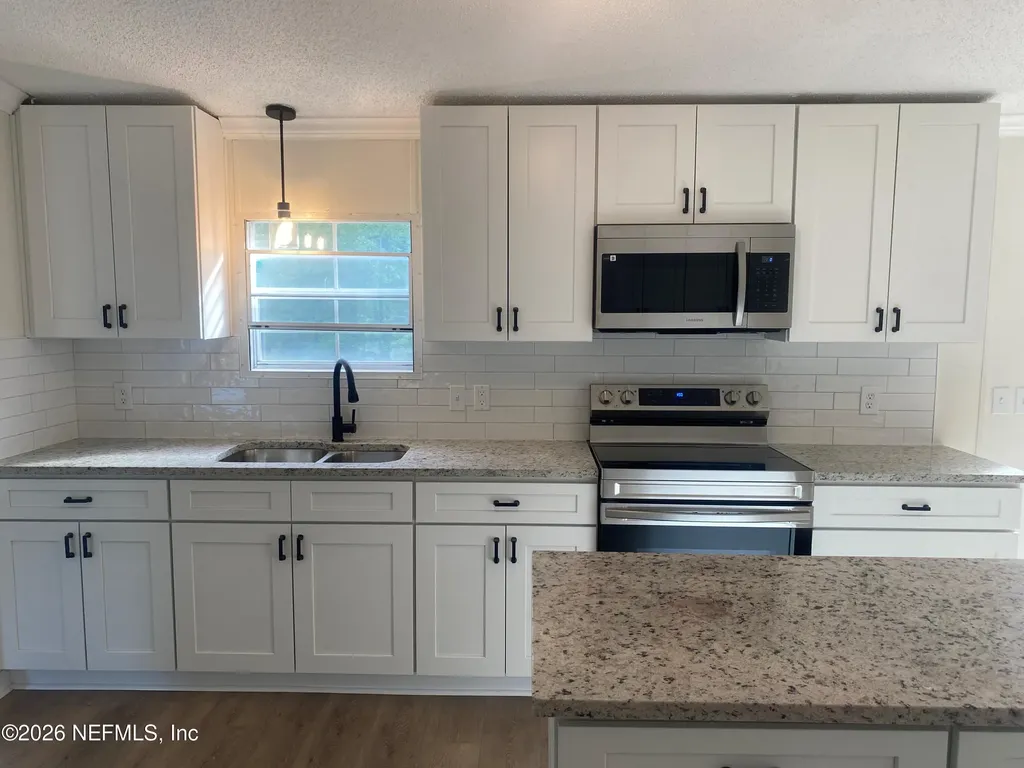 195 Yucca Street Middleburg FL 32068