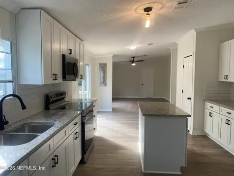 195 Yucca Street Middleburg FL 32068