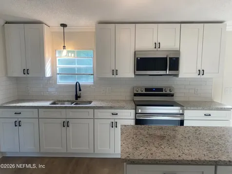 195 Yucca Street Middleburg FL 32068