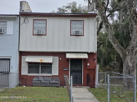 7229 Ken Knight Drive E Jacksonville FL 32209
