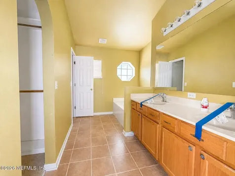 4017 Clearbrook Cove Road Jacksonville FL 32218