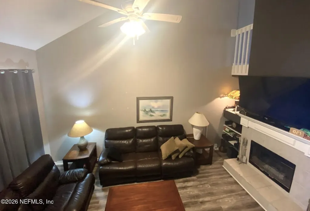 7043 Valley Crest Court Jacksonville FL 32277