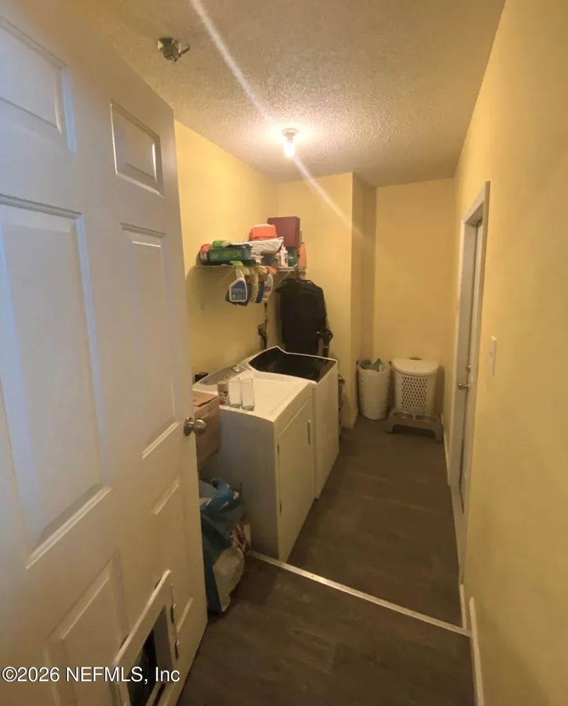 7043 Valley Crest Court Jacksonville FL 32277