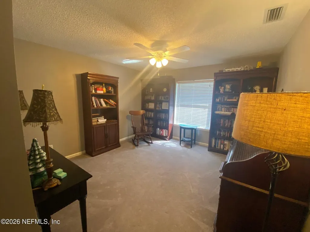 7043 Valley Crest Court Jacksonville FL 32277