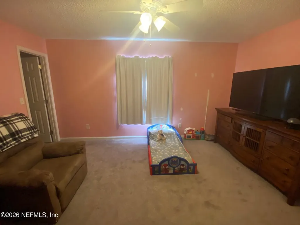 7043 Valley Crest Court Jacksonville FL 32277