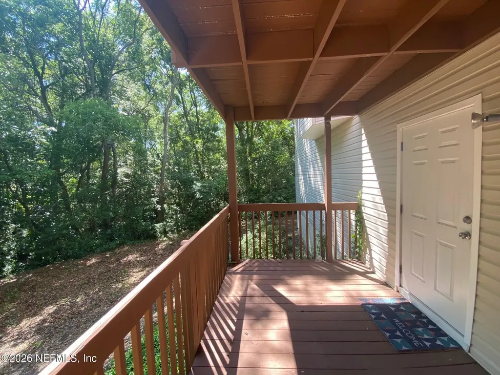 7043 Valley Crest Court Jacksonville FL 32277