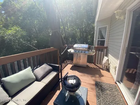 7043 Valley Crest Court Jacksonville FL 32277