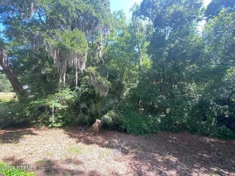 7043 Valley Crest Court Jacksonville FL 32277