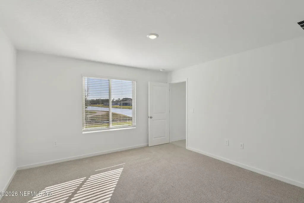 7394 Everett Forest Drive Jacksonville FL 32219