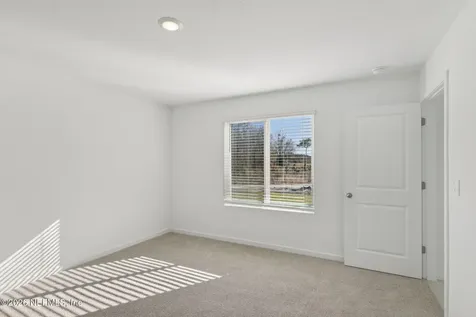 7394 Everett Forest Drive Jacksonville FL 32219
