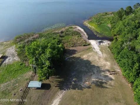 880 Lake Shore Terrace Interlachen FL 32148