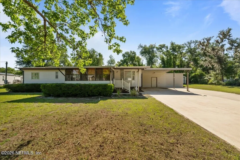 242 Tropic Avenue Satsuma FL 32189