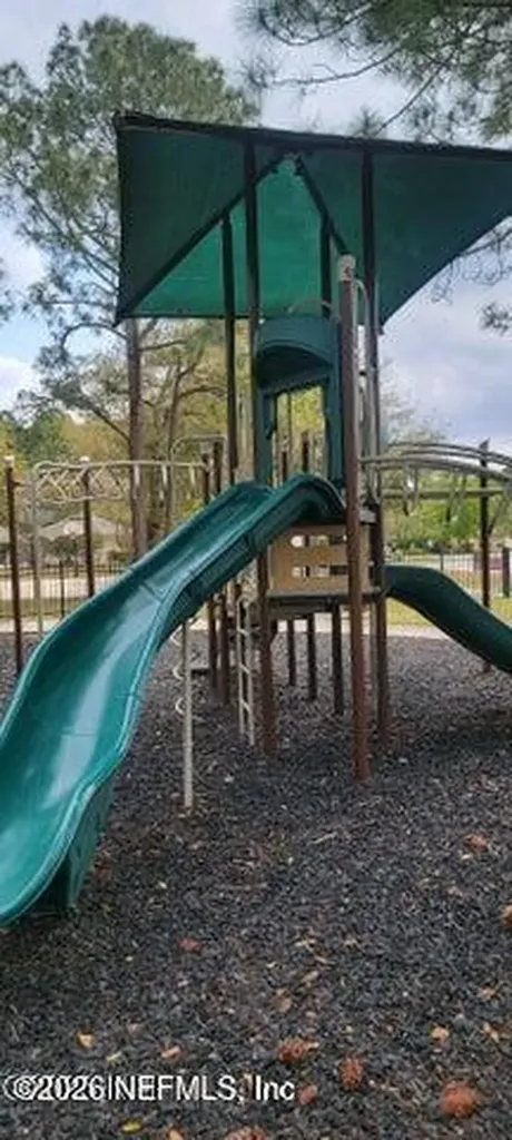 2017 Millington Lane Jacksonville FL 32246