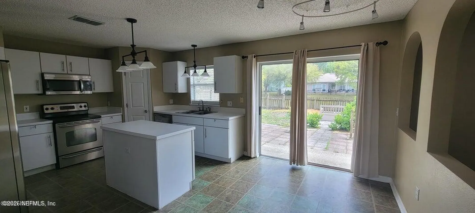 2017 Millington Lane Jacksonville FL 32246