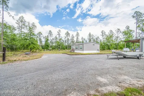 7697 Bill Davis Road Glen St. Mary FL 32040