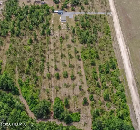 7697 Bill Davis Road Glen St. Mary FL 32040