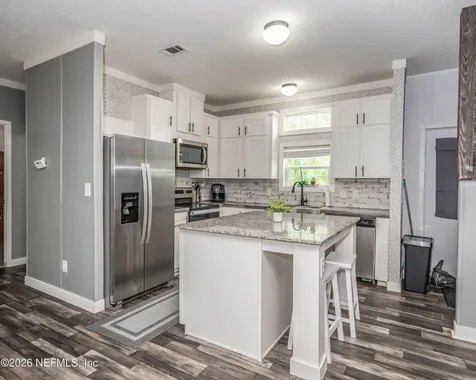 7697 Bill Davis Road Glen St. Mary FL 32040