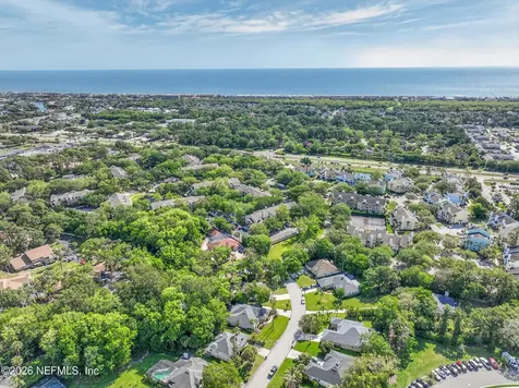 104 Oak View Circle Ponte Vedra FL 32082
