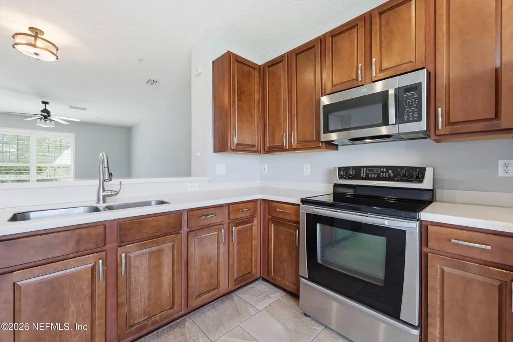 4454 Capital Dome Drive Jacksonville FL 32246