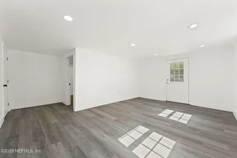3142 3rd Street Circle S Jacksonville FL 32254