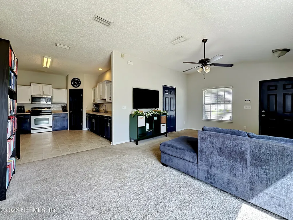 8638 Julia Marie Circle Jacksonville FL 32210