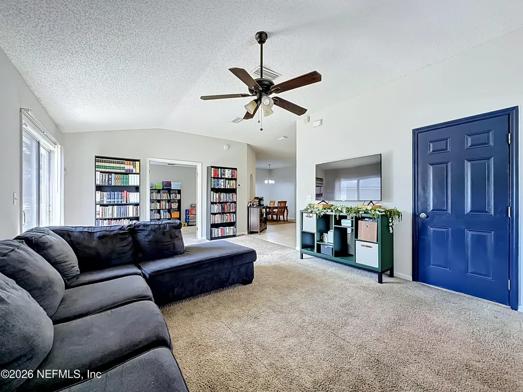 8638 Julia Marie Circle Jacksonville FL 32210