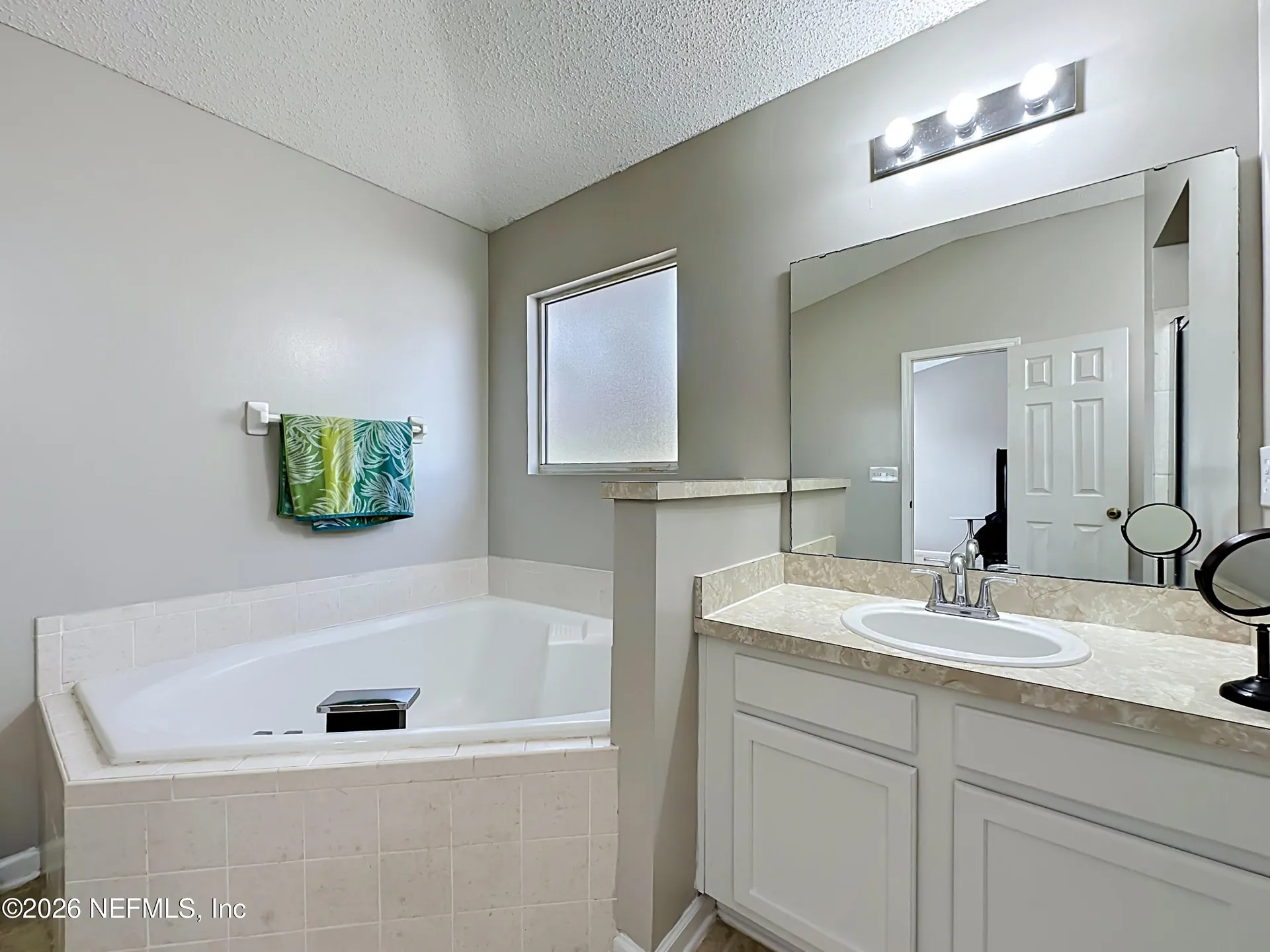 8638 Julia Marie Circle Jacksonville FL 32210